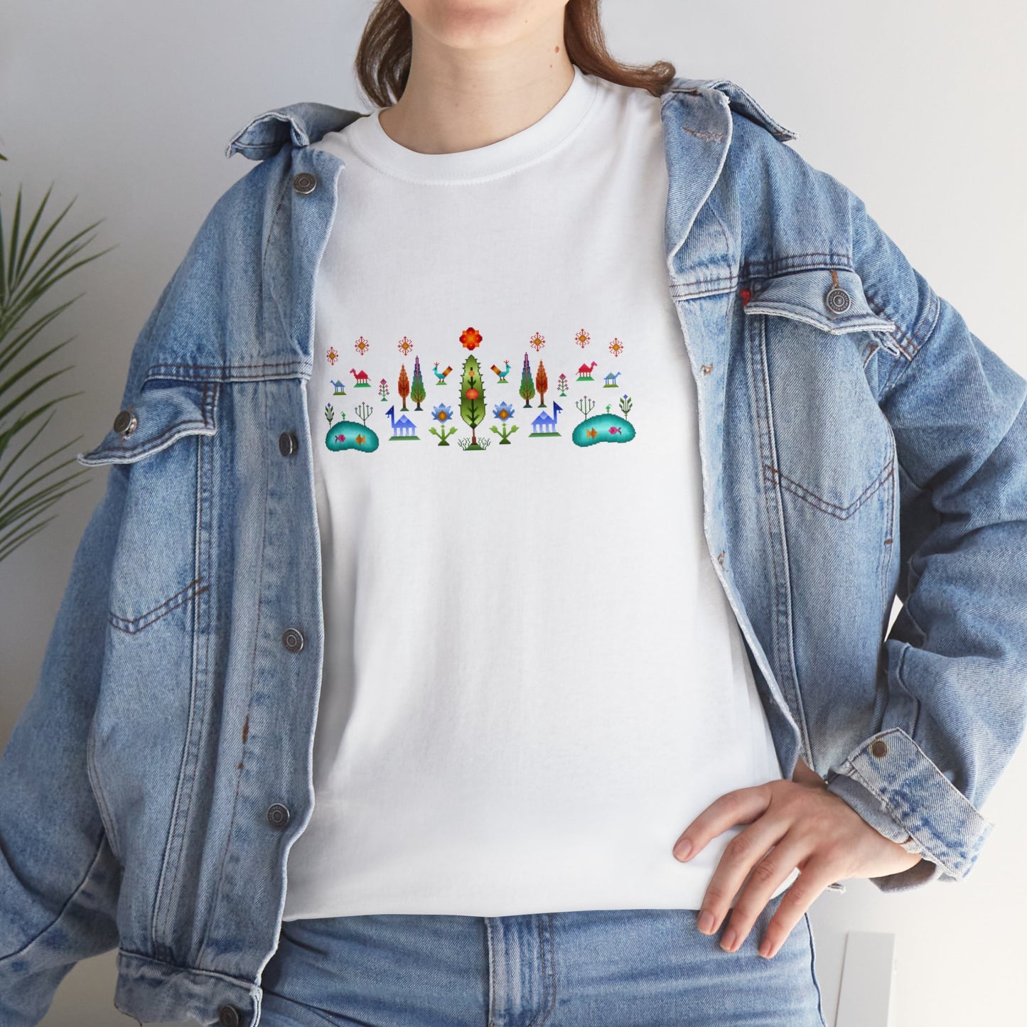 Unisex-T-Shirt aus schwerer Baumwolle – Regenbogen-Pixelart, Gabbeh-Stil IV