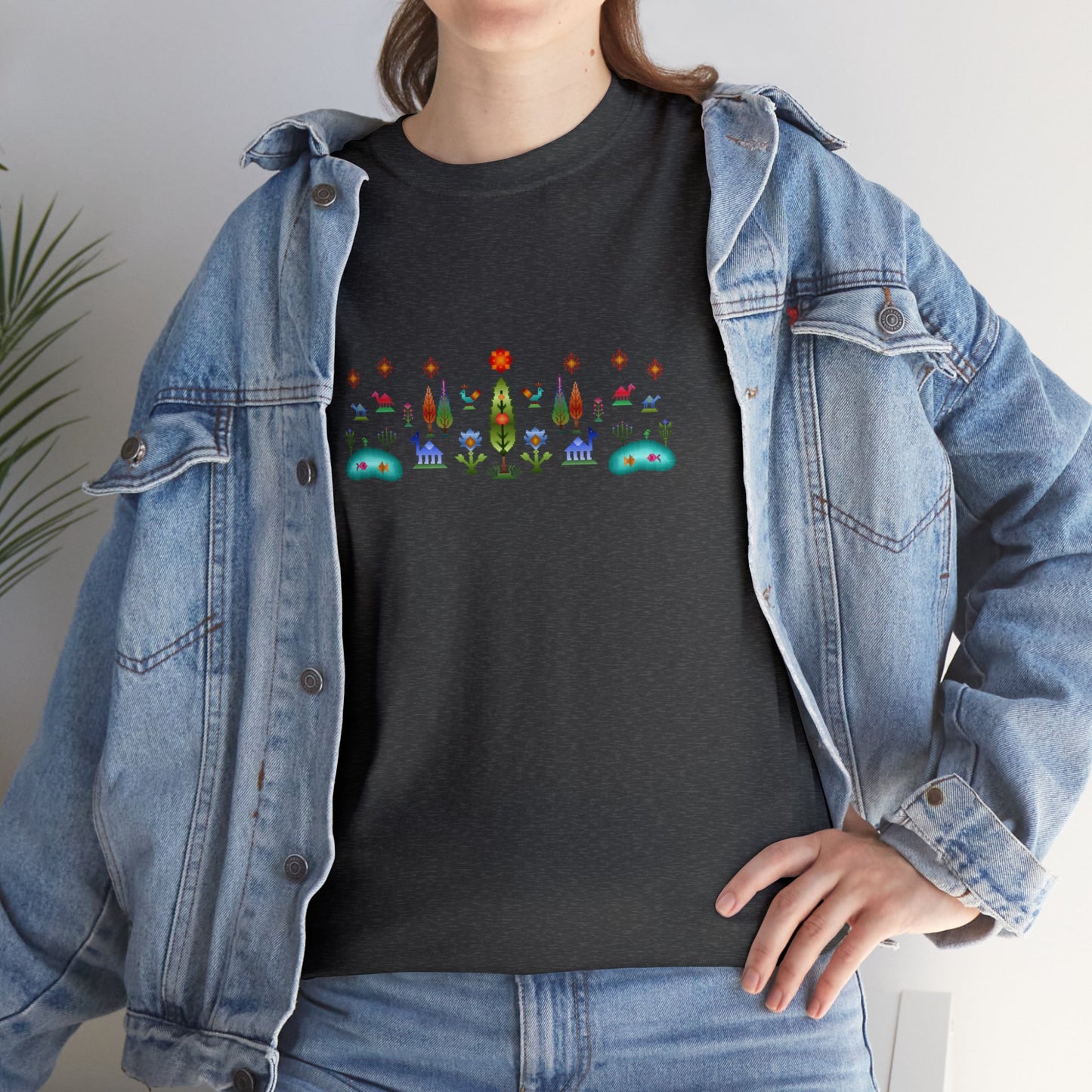 Unisex-T-Shirt aus schwerer Baumwolle – Regenbogen-Pixelart, Gabbeh-Stil IV